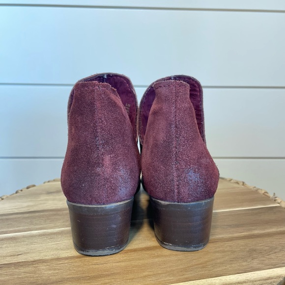 Steve Madden Austin Maroon Suede Leather Ankle Boots - Picture 5 of 5